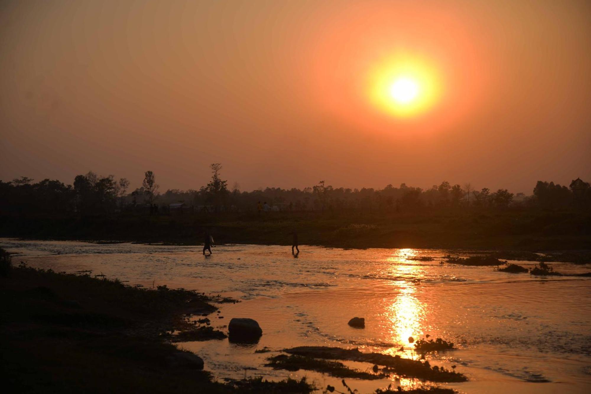 Greenland Safari, Sauraha Exterior foto